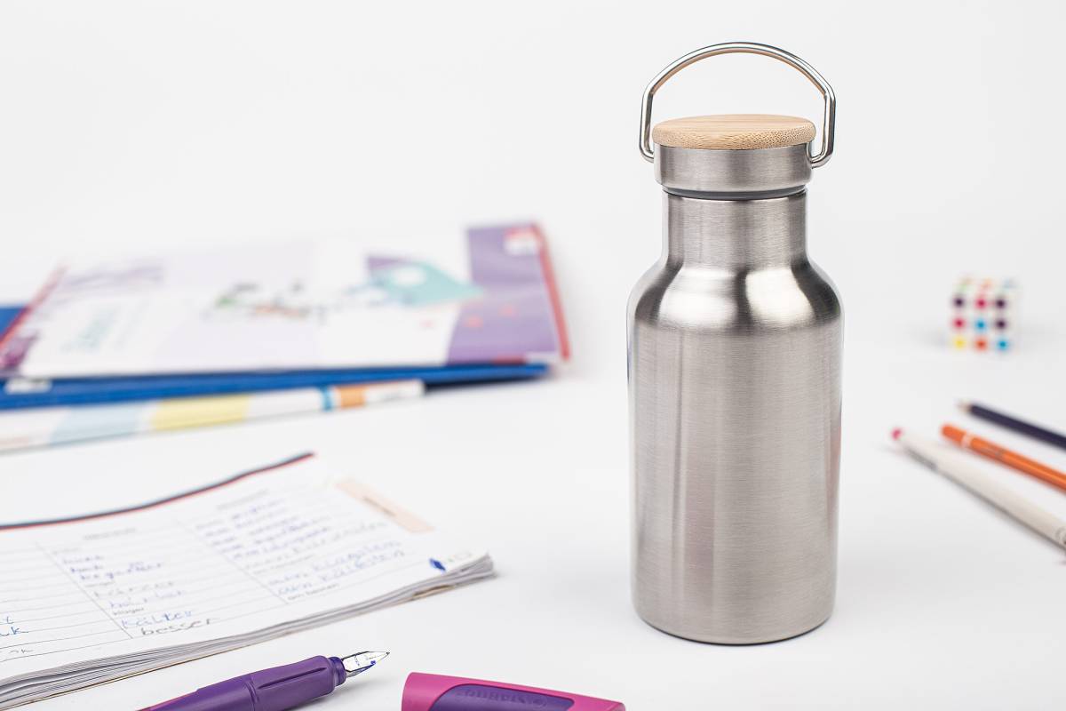 Edelstahlflasche mit Bambus