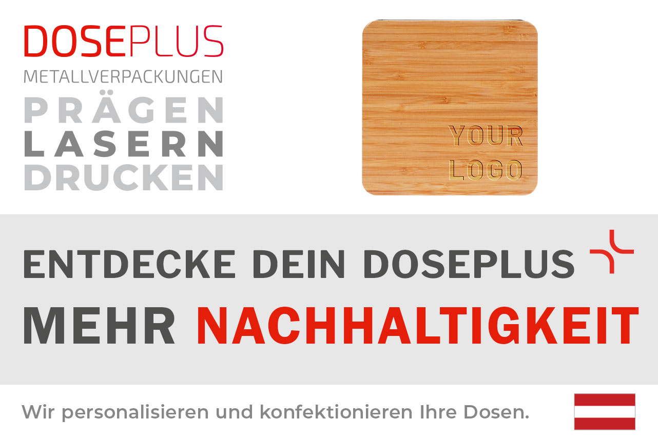 Doseplus quadratischer Bambusdeckel mit Lasergravur „Your Logo“ auf natürlicher Holzmaserung. Text: „Metallverpackungen prägen, lasern, drucken – Entdecke dein Doseplus, mehr “.