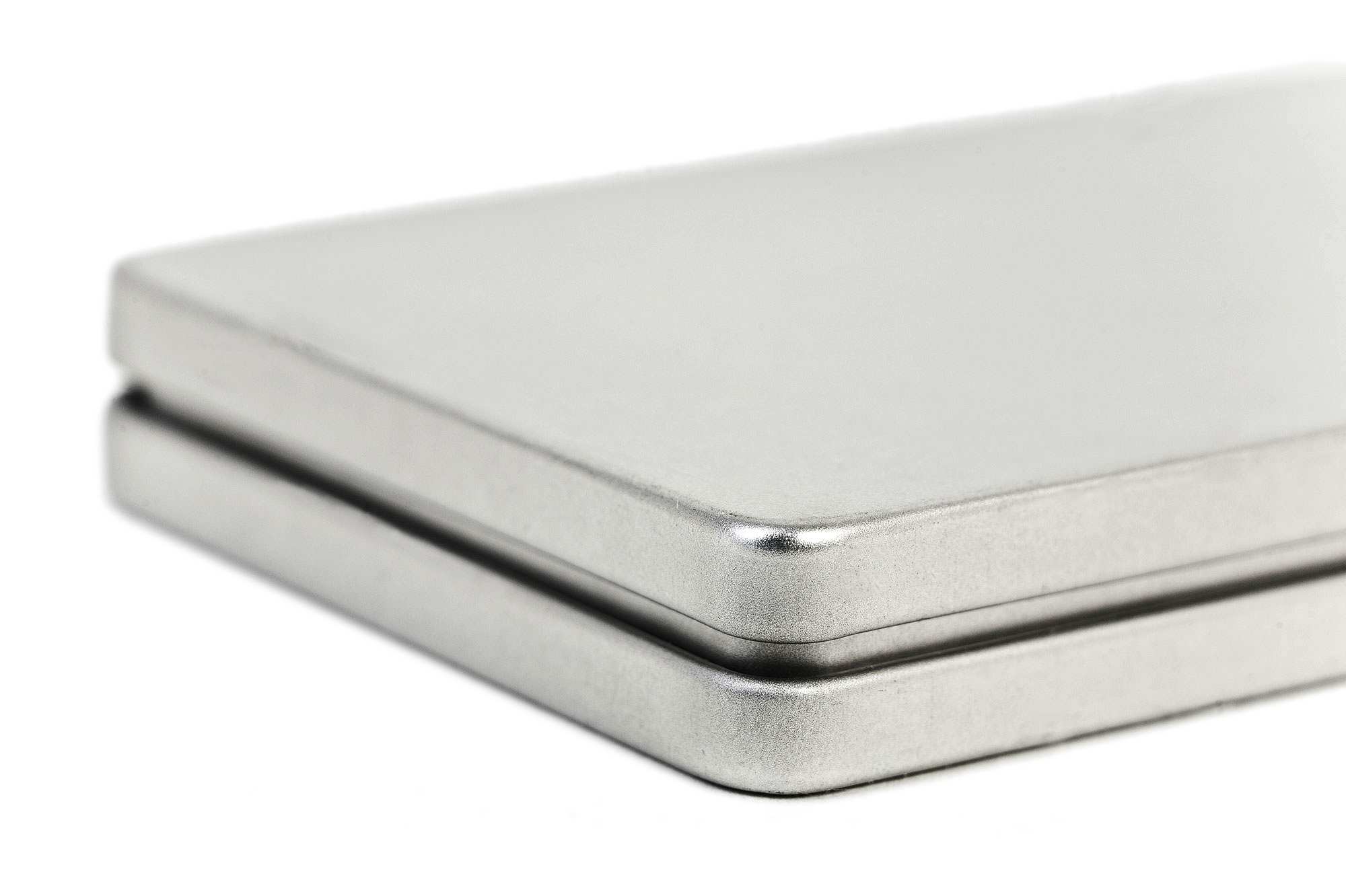 Visitenkartenbox aus Metall
